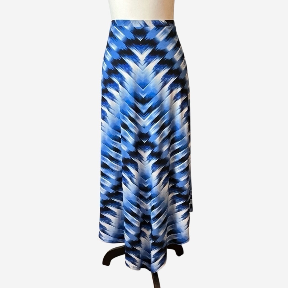 NWT Chicos 1 Easywear Persian Blue Tie Dye Mitered Handkerchief Skirt M